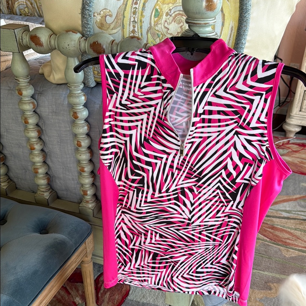 Pink and Black Geometric Sleeveless Top